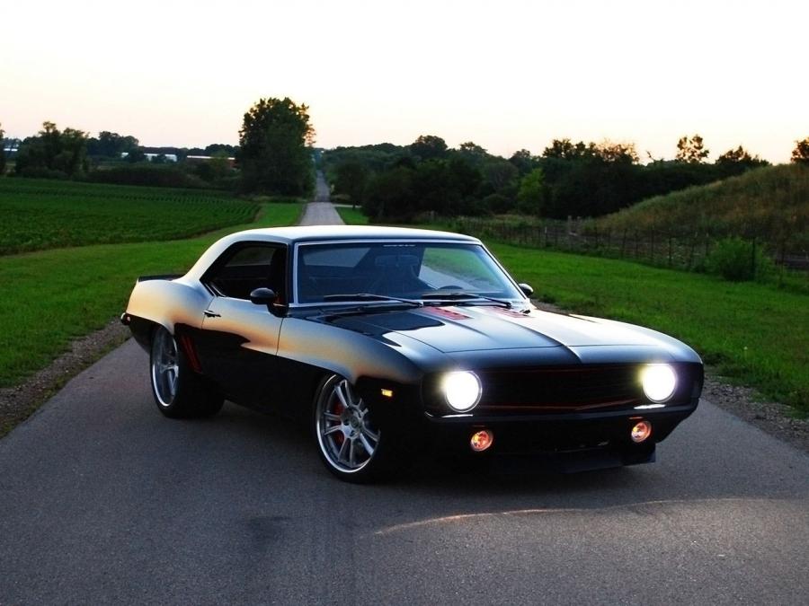  Chevrolet Camaro by Roadster Shop 1969 года  (фото 13 из 22)